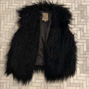 Guess fur vest